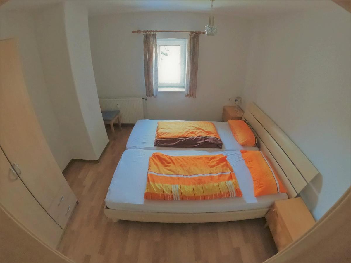Ferienwohnung Haubner Neukieritzsch エクステリア 写真
